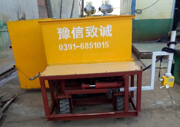 路肩現澆成型機,路肩一次成型機